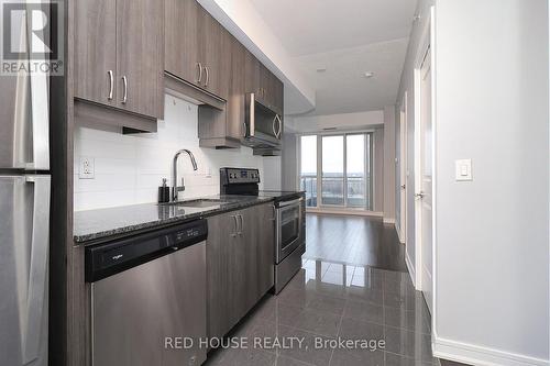 1513 - 9201 Yonge Street, Richmond Hill, ON - Indoor Photo Showing Kitchen With Stainless Steel Kitchen