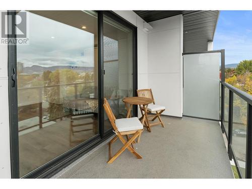 1274 Devonshire Avenue Unit# 203, Kelowna, BC - Outdoor With Exterior