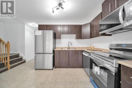 14 - 75 Prince William Way E, Barrie, ON - Indoor Photo Showing Kitchen With Stainless Steel Kitchen With Double Sink