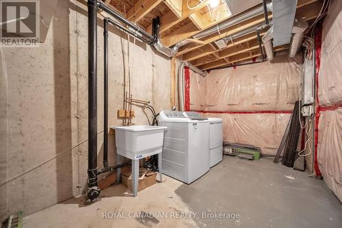 14 - 75 Prince William Way E, Barrie, ON - Indoor Photo Showing Laundry Room