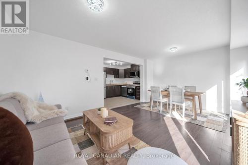 14 - 75 Prince William Way E, Barrie, ON - Indoor Photo Showing Living Room