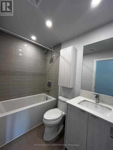 2509 - 4130 Parkside Village Drive, Mississauga, ON - Indoor Photo Showing Bathroom