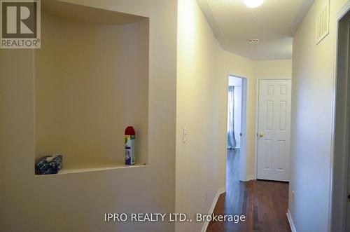 Main/Up - 319 Aspendale Crescent, Mississauga, ON - Indoor Photo Showing Other Room