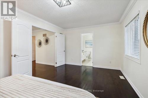 1087 Tupper Drive, Milton, ON - Indoor Photo Showing Bedroom