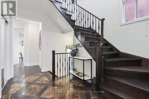 1087 Tupper Drive, Milton, ON - Indoor Photo Showing Other Room