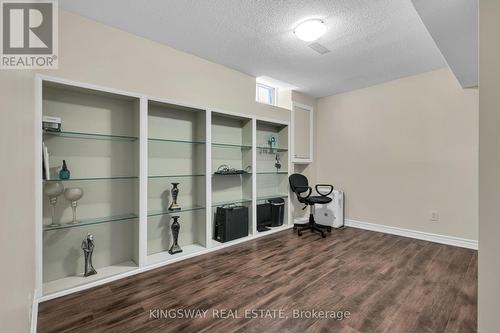 3184 Cambourne Crescent, Mississauga, ON - Indoor