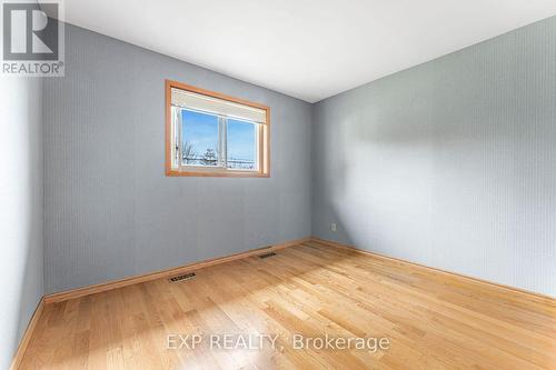 54 Swanhurst Boulevard, Mississauga, ON - Indoor Photo Showing Other Room