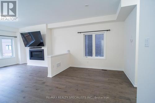 14 Ingalls Avenue, Brantford, ON - Indoor Photo Showing Other Room