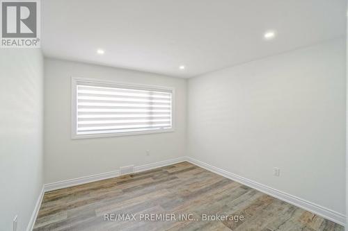 8 Marlborough Road, Guelph, ON - Indoor Photo Showing Other Room