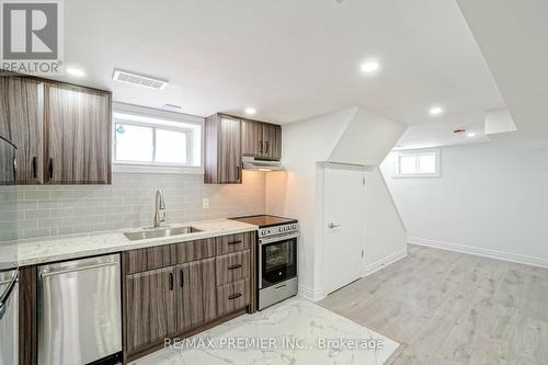 8 Marlborough Road, Guelph, ON - Indoor Photo Showing Kitchen