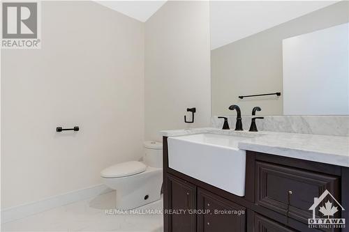 14 Thornton Avenue, Ottawa, ON - Indoor Photo Showing Bathroom