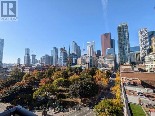 823 - 112 George Street, Toronto, ON - Outdoor With View