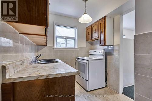 Lower - 3568 Dufferin Street, Toronto, ON - Indoor