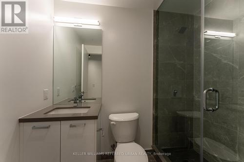 1505 - 195 Mccaul Street, Toronto, ON - Indoor Photo Showing Bathroom