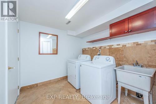 112 Dolce Crescent, Vaughan, ON - Indoor Photo Showing Laundry Room