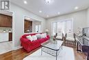 399 Flanagan Court, Newmarket, ON  - Indoor Photo Showing Living Room 