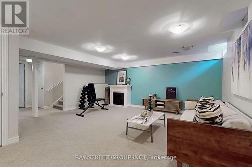 37 Whisperwood Road, Vaughan, ON - Indoor