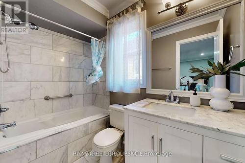 37 Whisperwood Road, Vaughan, ON - Indoor Photo Showing Bathroom