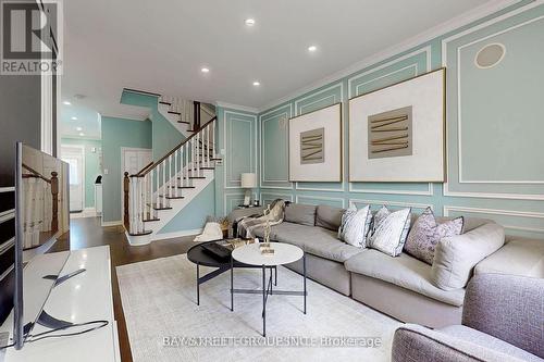 37 Whisperwood Road, Vaughan, ON - Indoor Photo Showing Living Room