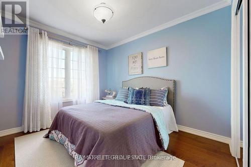 37 Whisperwood Road, Vaughan, ON - Indoor Photo Showing Bedroom