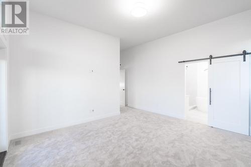 2090 Linfield Drive, Kamloops, BC - Indoor Photo Showing Other Room