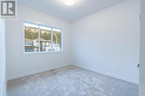 2090 Linfield Drive, Kamloops, BC - Indoor Photo Showing Other Room