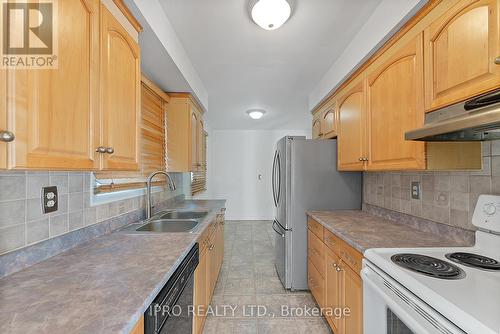 1654 Mcbrady Crescent, Pickering, ON - Indoor Photo Showing Kitchen With Double Sink