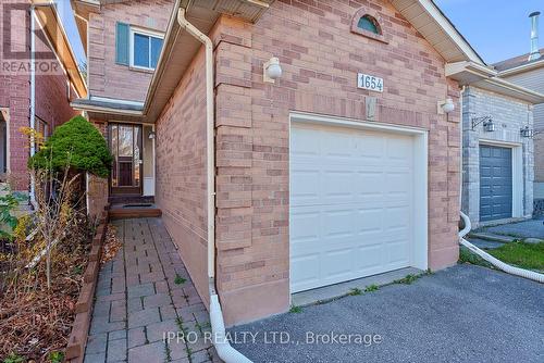 1654 Mcbrady Crescent, Pickering, ON - Outdoor With Exterior