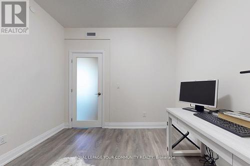 207 - 25 Baker Hill Boulevard, Whitchurch-Stouffville, ON - Indoor Photo Showing Office