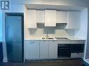 3507 - 195 Redpath Avenue S, Toronto, ON  - Indoor Photo Showing Kitchen 