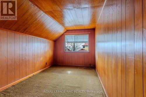 3766 Crystal Beach Drive, Fort Erie, ON - Indoor Photo Showing Other Room