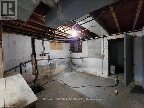 1410 Balfour Street, Pelham, ON - Indoor Photo Showing Basement