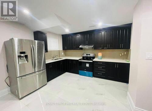 17 Interlacken Drive, Brampton, ON - Indoor Photo Showing Kitchen With Stainless Steel Kitchen With Double Sink