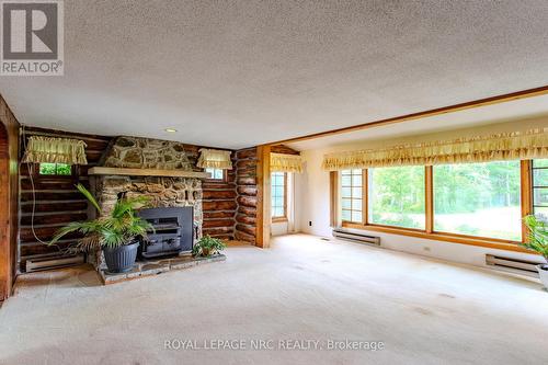 2978 Shawnee Trail, Fort Erie, ON - Indoor With Fireplace