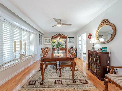 106 Acton Blvd, Halton Hills, ON - Indoor Photo Showing Dining Room