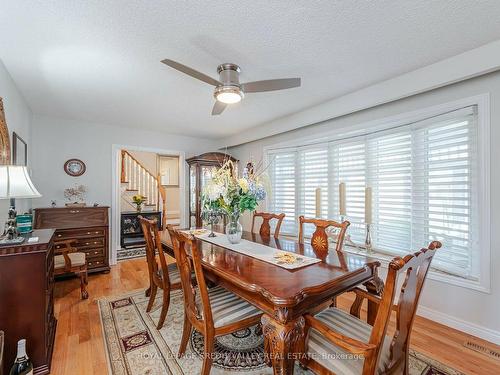 106 Acton Blvd, Halton Hills, ON - Indoor Photo Showing Dining Room