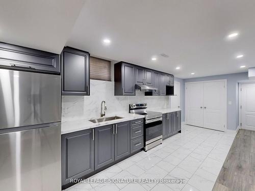 Bsmt-7 Toddville Rd, Brampton, ON - Indoor Photo Showing Kitchen