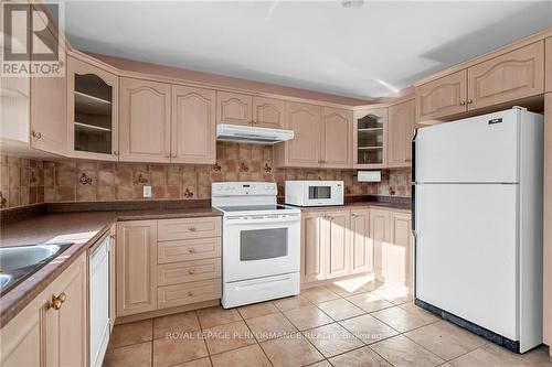 6070 5Th Line Road, South Glengarry (724 - South Glengarry (Lancaster) Twp), ON - Indoor Photo Showing Kitchen