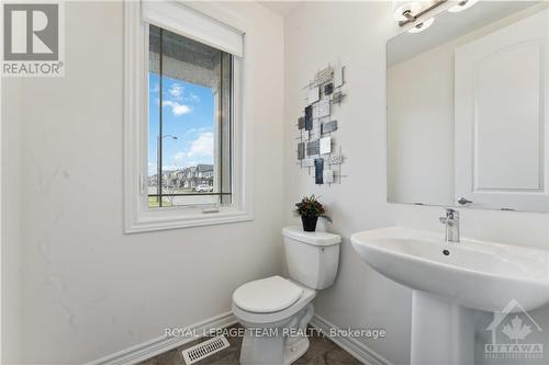 19 Tolchaco Court, Ottawa, ON - Indoor Photo Showing Bathroom