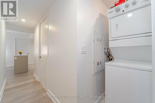 327 - 8 Tippett Road, Toronto, ON - Indoor Photo Showing Laundry Room