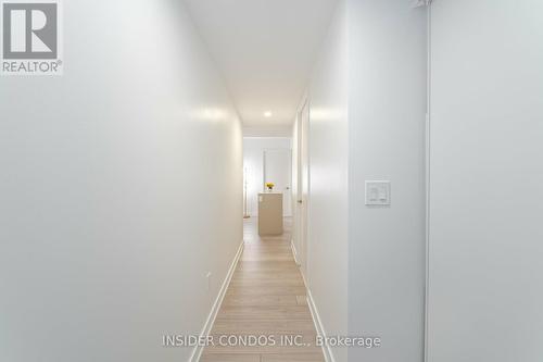 327 - 8 Tippett Road, Toronto, ON - Indoor Photo Showing Other Room