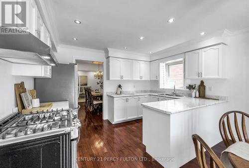 1630 Burnside Drive, Pickering, ON - Indoor Photo Showing Kitchen