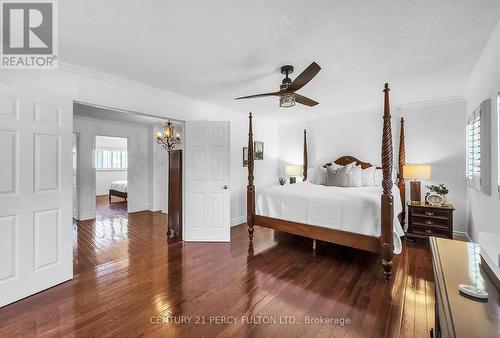 1630 Burnside Drive, Pickering, ON - Indoor Photo Showing Bedroom