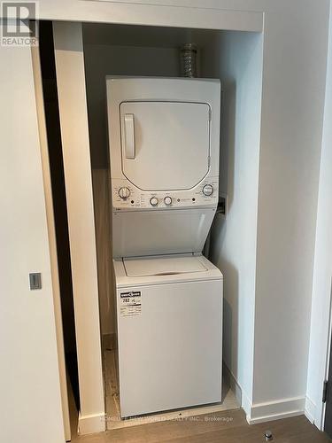 3512 - 20 Lombard Street, Toronto, ON - Indoor Photo Showing Laundry Room