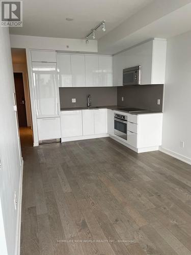 3512 - 20 Lombard Street, Toronto, ON - Indoor Photo Showing Kitchen