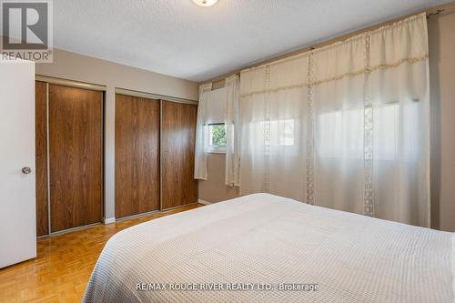 72 Coles Avenue, Vaughan, ON - Indoor Photo Showing Bedroom