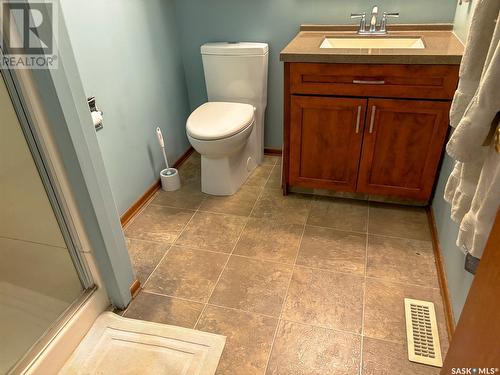 415 Sherry Crescent, Saskatoon, SK - Indoor Photo Showing Bathroom