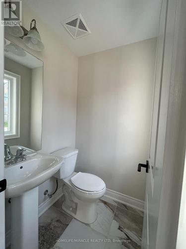 2119 Lillykin Street W, Oakville, ON - Indoor Photo Showing Bathroom