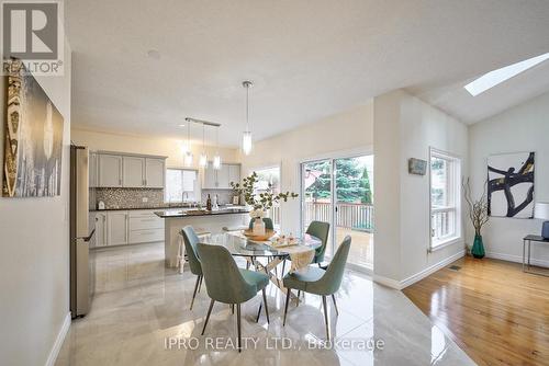 443 Hearthwood Drive, Kitchener, ON - Indoor Photo Showing Dining Room