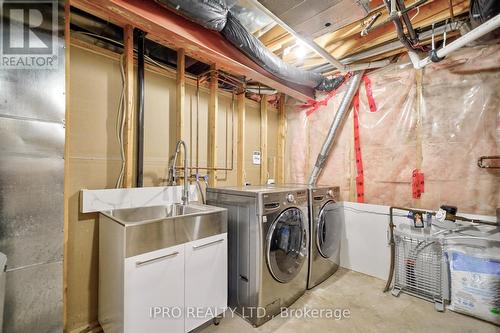 443 Hearthwood Drive, Kitchener, ON - Indoor Photo Showing Laundry Room